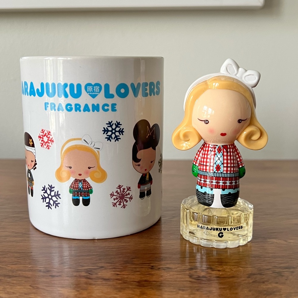 Harajuku Lovers Snowbunnies Set 10oz Mug & G